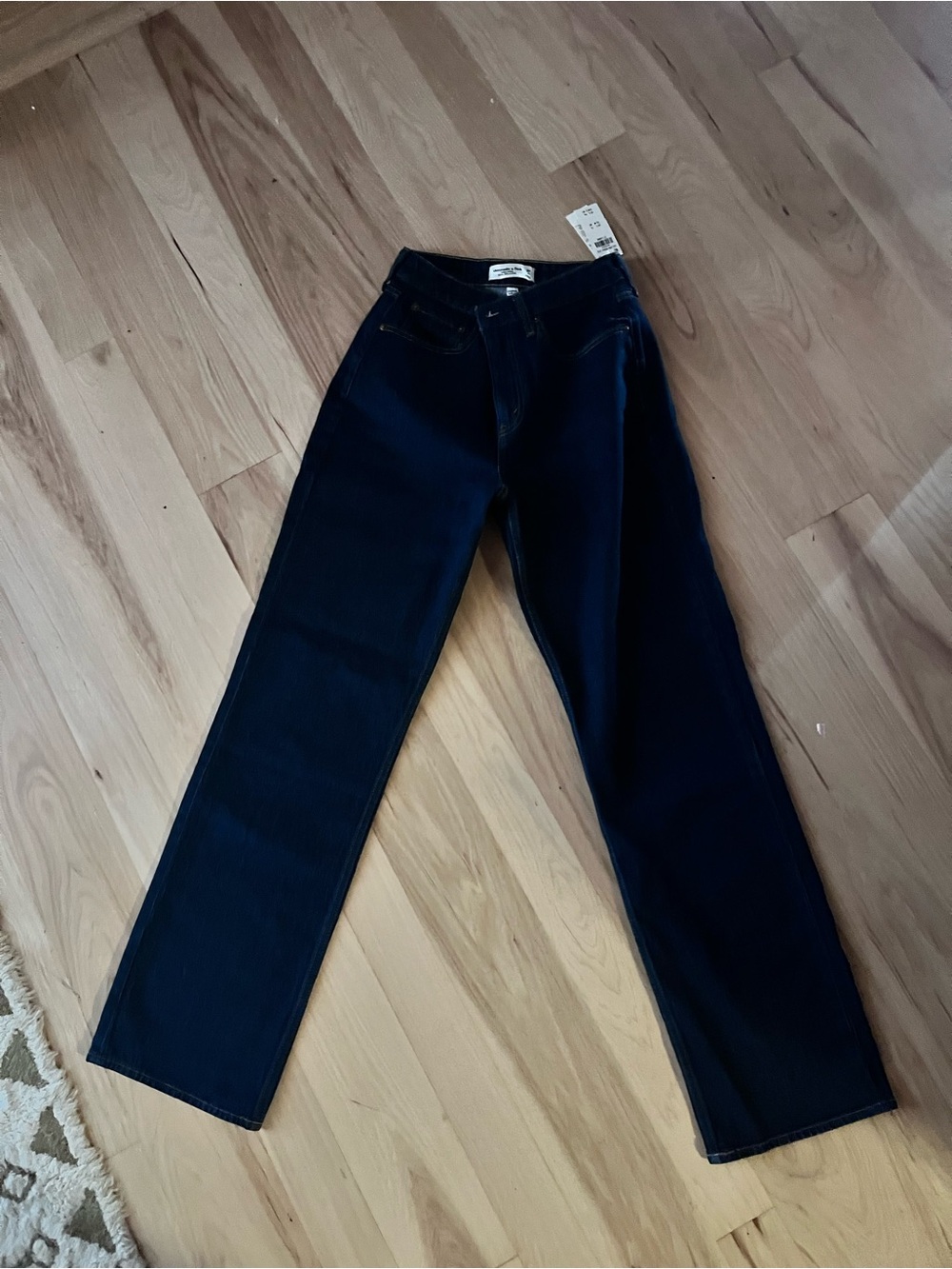 Abercrombie & Fitch Women’s Straight Jeans — Dark Blue Indigo curve love